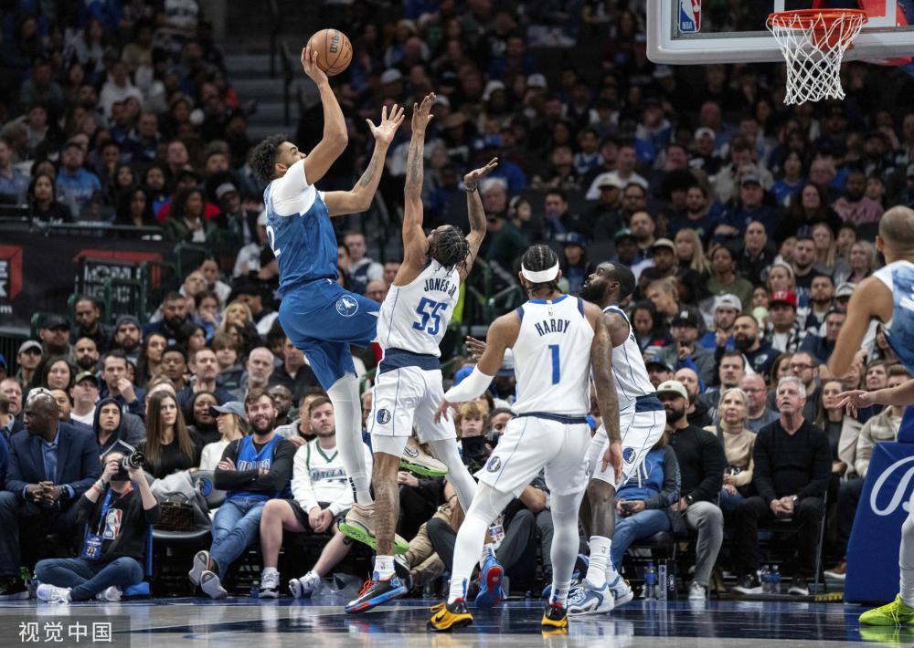 通过大屏视 通过大屏视