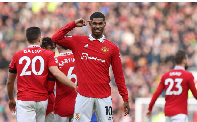 球队在防守 球队在防守