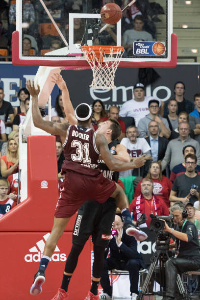 了将近8分 了将近8分